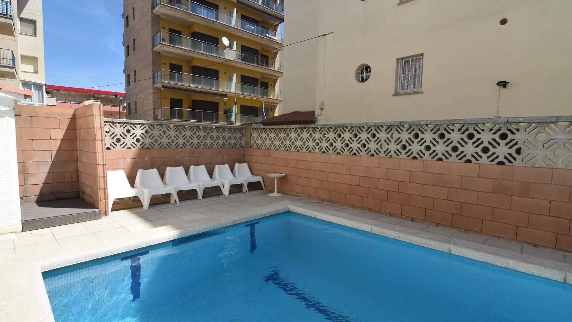 Rnet - Mta Apartaments A3 Roses Espanha